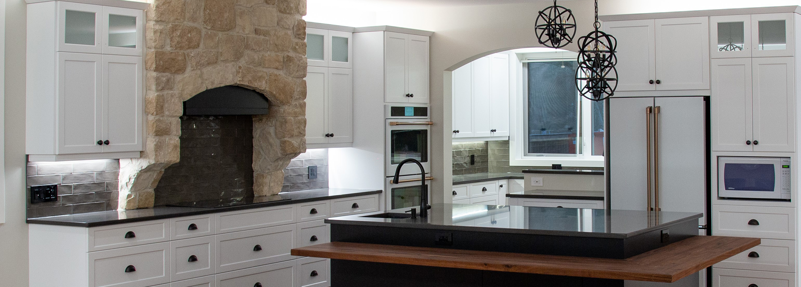 Kitchen Hero Italian Vila on Oakdale - Dueck Builders hero